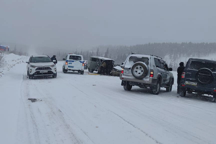 Четыре человека погибли в утреннем ДТП на трассе «Умнас» в Якутии