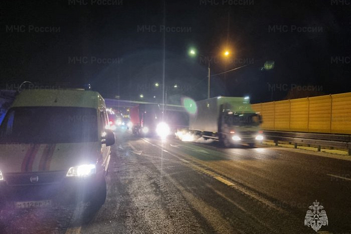 Движение после аварии на трассе М-4 Дон в Тульской области восстановлено