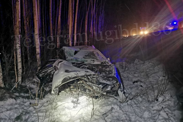 Два человека погибли в ДТП на трассе Сургут - Нижневартовск в Югре