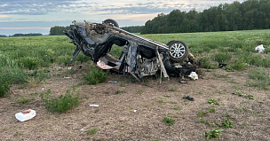 Водитель погиб при опрокидывании иномарки на Ирбитском тракте под Тюменью