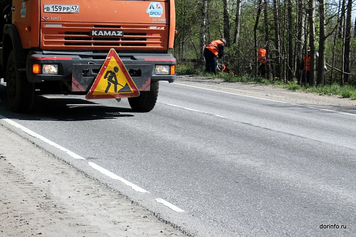На федеральных дорогах в Омской и Томской областях ввели усиленный режим работы