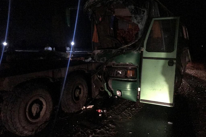 В аварии с автобусом в Воронежской области пострадали 8 человек