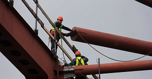 В Калмыкии по нацпроекту ремонтируют мост через балку Меклета