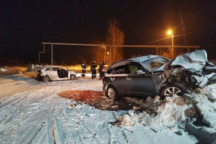 Пьяный водитель Infiniti врезался в Hyundai в Искитиме: водитель второй иномарки погиб
