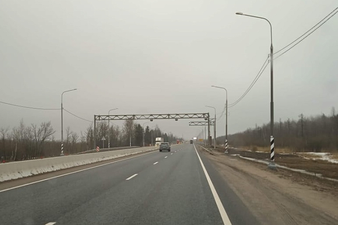 С 1 апреля на трассе М-10 Россия в Новгородской области заработает АПВГК
