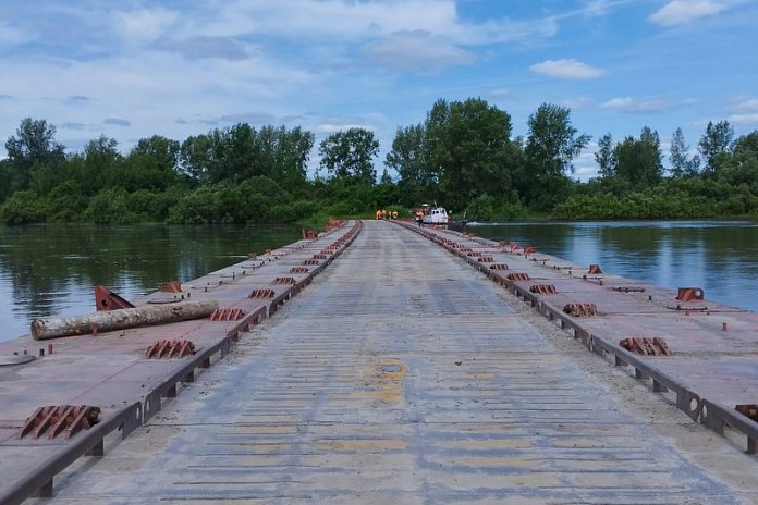 Понтонная переправа через реку Чулым в Красноярском крае открыта