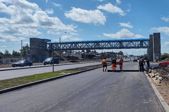 Завершается строительство съезда к деревне Носово на Лобненском шоссе в Подмосковье