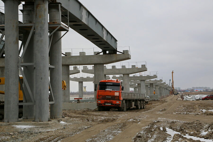 С опережением графика строят мост через Сухо-Соленовскую балку в Волгодонске