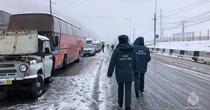 Открытия Военно-Грузинской дороги в Северной Осетии ожидают более 300 машин