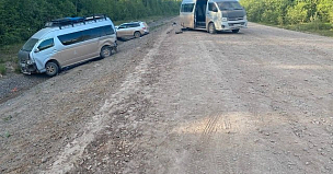 В ДТП с микроавтобусами в Иркутской области пострадали четыре человека