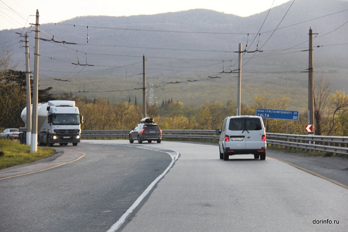 В Севастополе проверяют отремонтированные ранее по БКД дороги