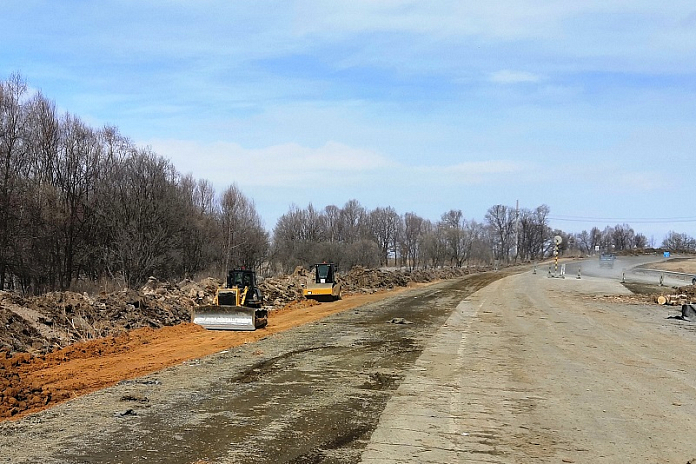 Продолжается реконструкция участка трассы А-370 Уссури в Приморье