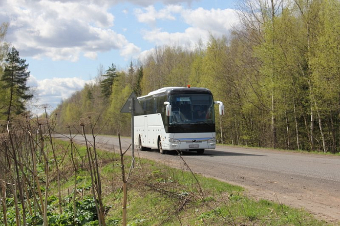 Завершается ремонт дороги от Киришей до Глажево в Ленобласти
