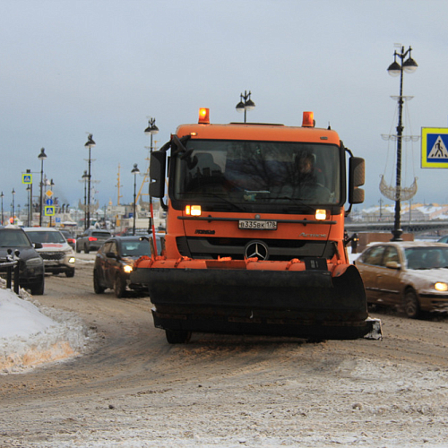Петербург после циклона: город укутало снегом
