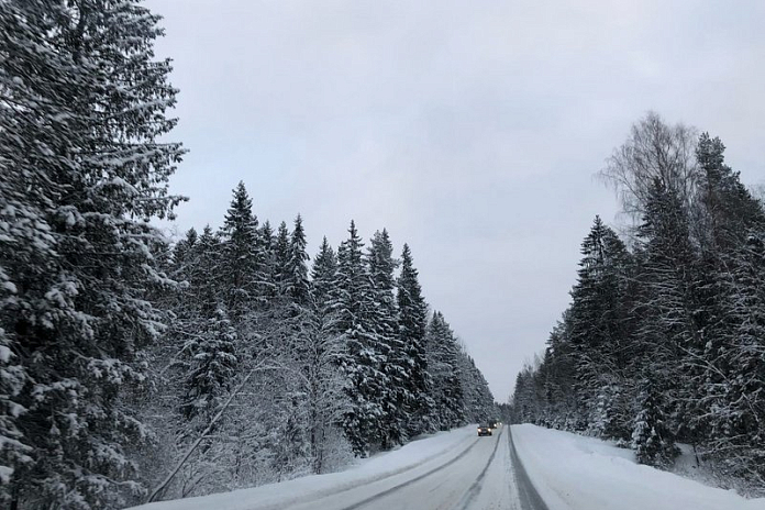ГИБДД Красноярского края предупреждает о сложной дорожной обстановке из-за снегопада