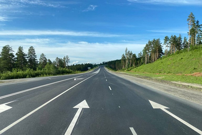 Более 1,2 тыс. км федеральных дорог построено и отремонтировано в России в 2023 году