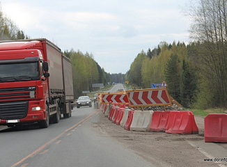 До конца мая на мосту через реку Мга на трассе А-120 ЮПК в Ленобласти ввели реверс