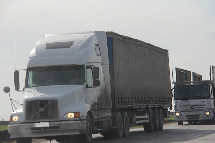 По дорогам Тульской области с 1 апреля ограничат движение грузовиков