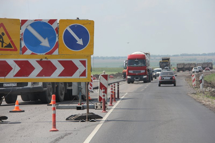 В Югре стартовал дорожно-строительный сезон