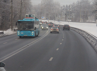 Пробки в Петербурге достигли 9-балльной отметки вечером 25 декабря