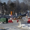 На улицу Антикайнена в Петрозаводске везут балки пролетов для капремонта моста через Неглинку